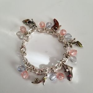 Bracelet Sliver Tone W 5 Shoe Charms N 12 Blue Pink Fauceted Beads. 7 Inch